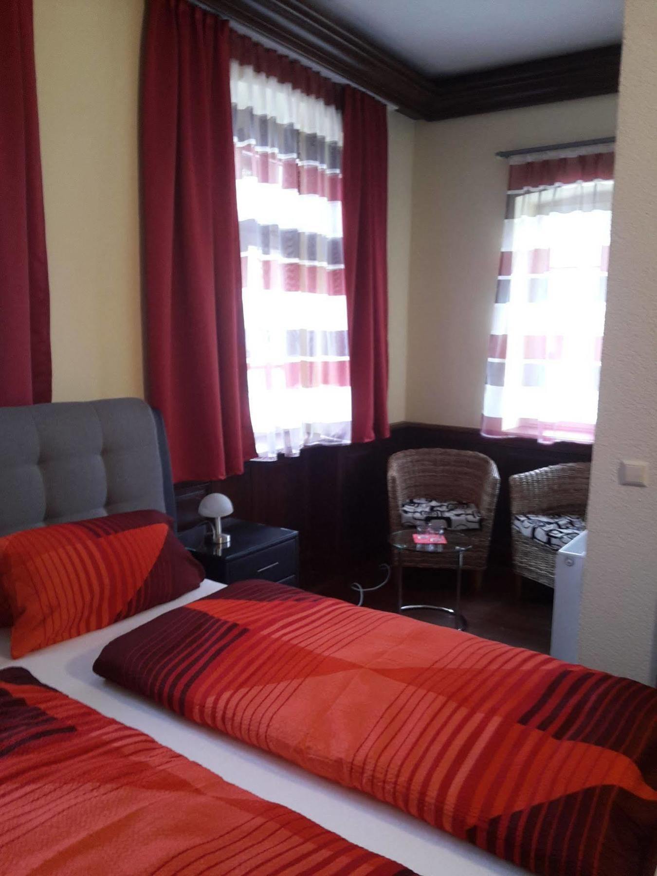 Hotel Zum Schwanen Leimen  Dış mekan fotoğraf